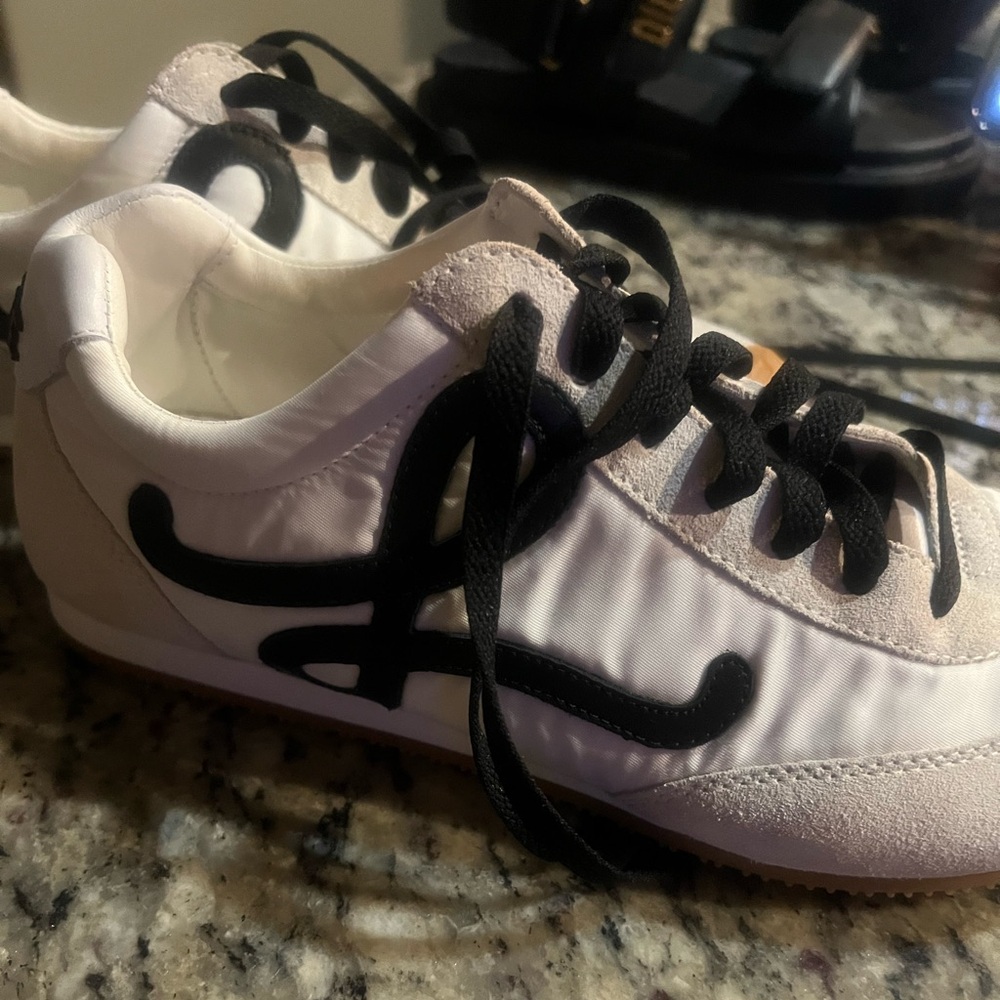 Women’s White Athletic Sneakers with Black Accents